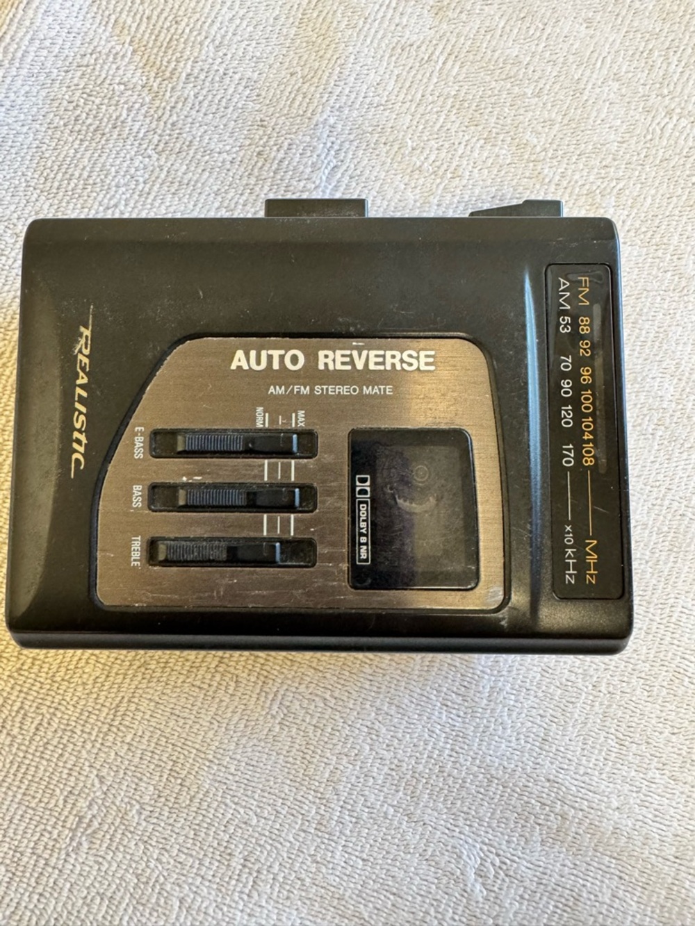 Realistic Auto Reverse AM/FM Stereo Cassette Player - Black